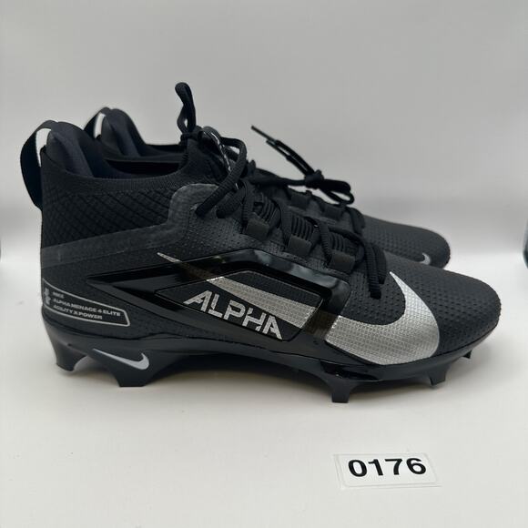 Nike Men\'s 8 Alpha Menace 4 ELITE Football Cleats FD7036-002